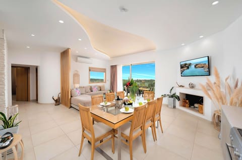 Canes Villa | HotelPraxis Group