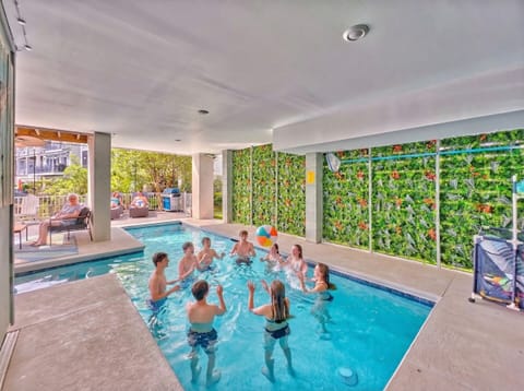 Guest-favorite pool on Hilton Head Island with FREE heat