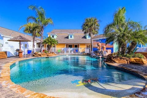 Smaller pool (2nd one of two) in the complex.