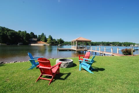 Welcome to Timeless Memories! Enjoy the fire pit to make s'mores and memories.