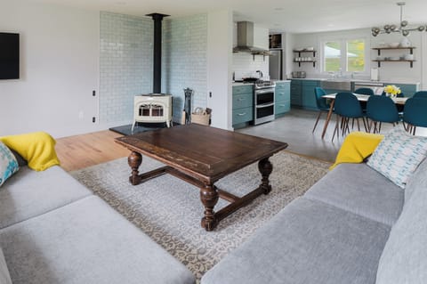 Open plan living room and kitchen 
