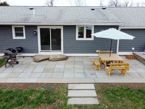 Enjoy meals al fresco with a choice of grills