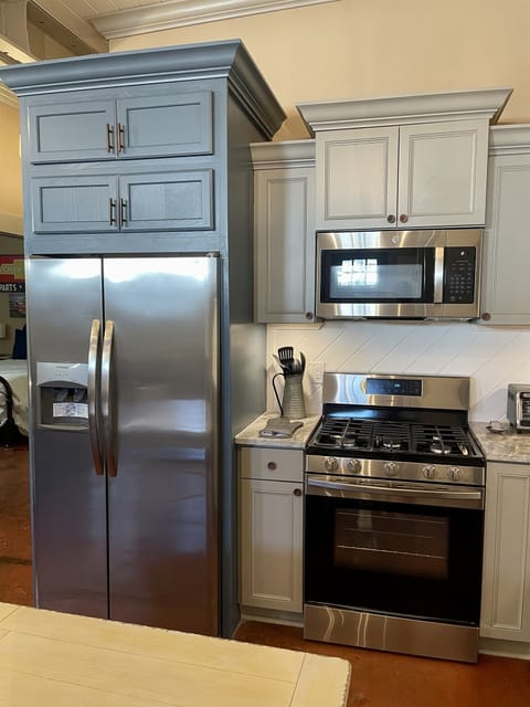 Refrigerator, gas stove, and microwave