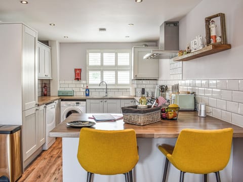 Kitchen | Old School Mews - Old School Mews, Shanklin