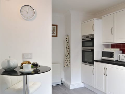 Kitchen/diner | Benny’s Cottage, North Cave