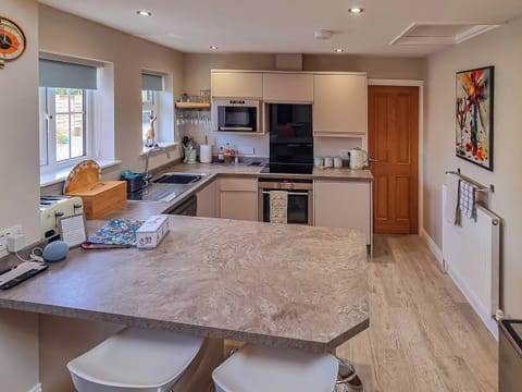 Kitchen/diner | Duck Cottage, Tholthorpe, near York
