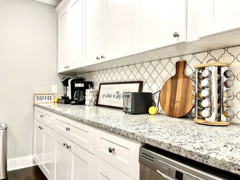Grand Remodeled Kitchen Perfect for Cooking Family Meals