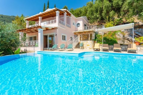 Beautiful villa with private infinity pool and terrace with panoramic sea views