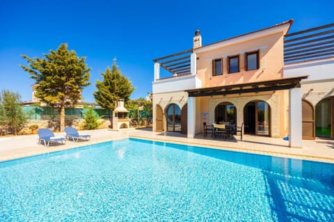 Beautiful villa with private pool and terrace