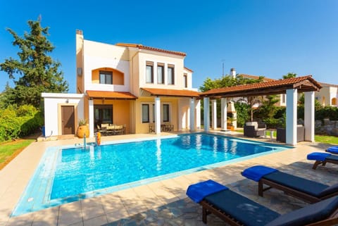 Beautiful villa with private pool and terrace