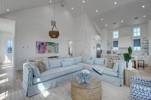 3rd Floor Living Area