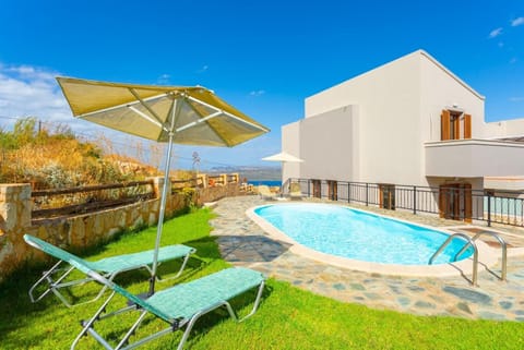 Beautiful villa with private pool and terrace with sea and mountain views