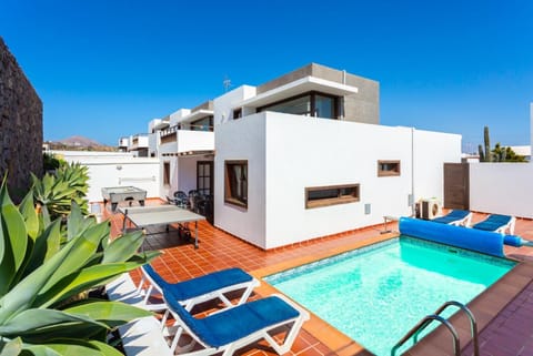 Beautiful villa with private pool and terrace