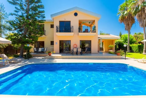 Beautiful villa with private pool, terrace, and garden