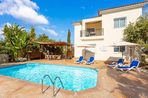 Beautiful villa with private pool and terrace