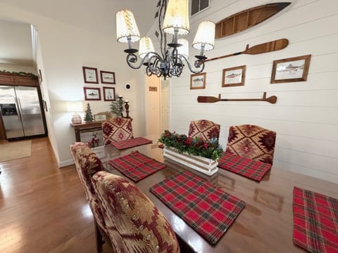 Have a Holly Jolly Christmas