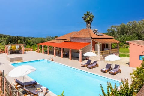 Beautiful villa with private pool and terrace