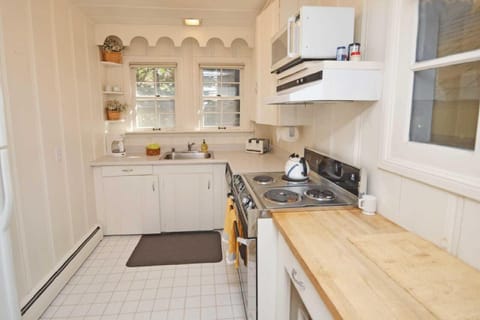 Fully stocked kitchen