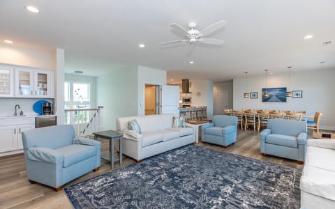 Top Floor Living Room II