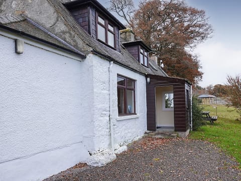 Exterior | Brahan Cottages- Seaforth Cottage, Brahan, near Dingwall