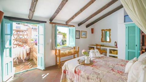 La Tinaja de Gaucín by Ruralidays