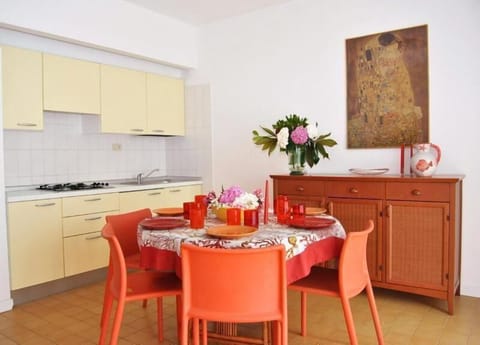 Residence Selenis Est - Villaggio dell'Orologio - Living area