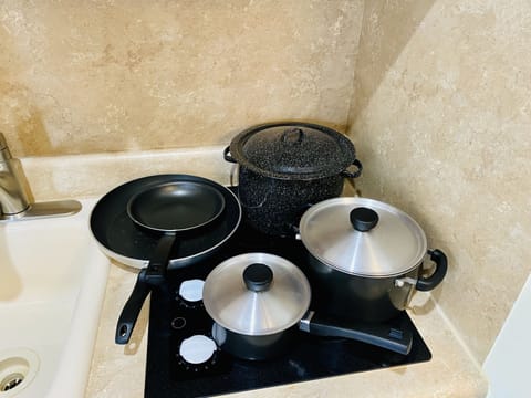 Pots and pans are provided.