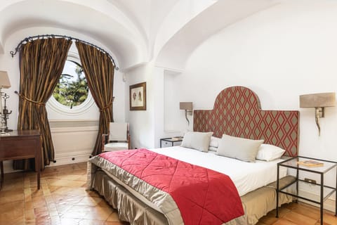 Sorrento Luxe 3 Bedroom Villa with Jacuzzi&Parking Farm Stay in Priora