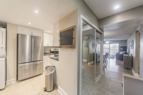 Madeira Norte 102 Hall