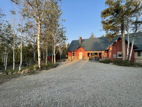 Red Pine Lodge among the Aspens and Pines.