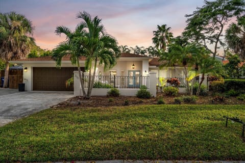 One level FL living!