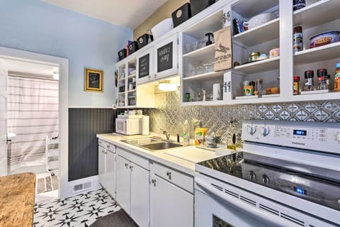 Well-Equipped Kitchen