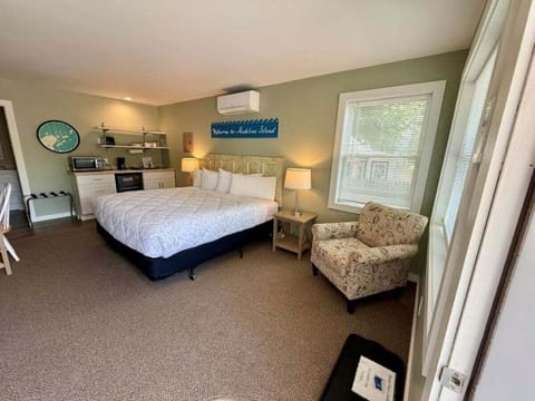Interior King Bed