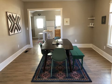 Dining room, looking in to the kitchen