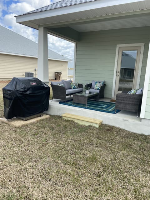 Patio with Gas Grill