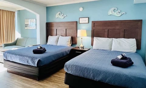 Simplicity meets comfort in this peaceful coastal-inspired bedroom.