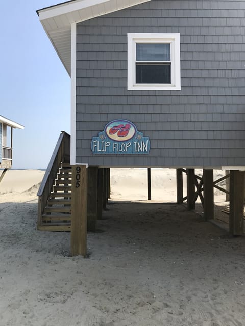 On this side is access to the beach
