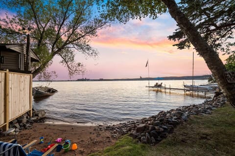 Your own slice of Heaven on Park Point. 