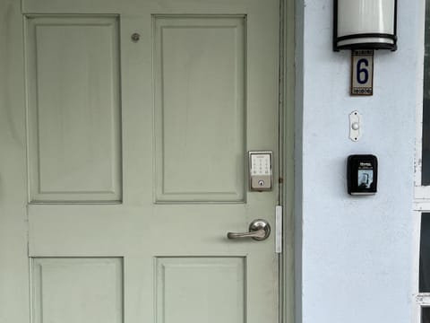The front door to Apt 6 is equipped with a keypad door lock for easy remote 24 hour access.  A door code is provided with entry instructions.