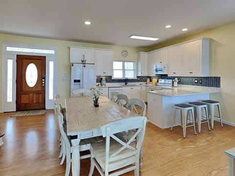 Kitchen and Dining Table