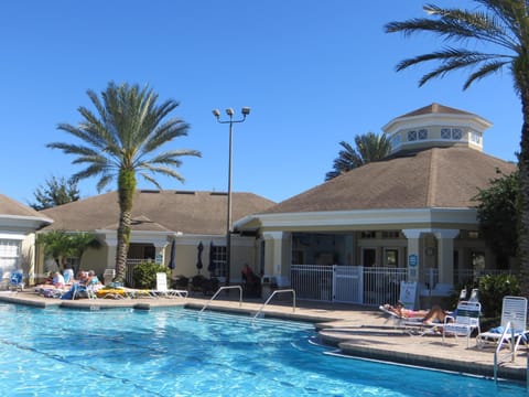 2302CommunalPool3
