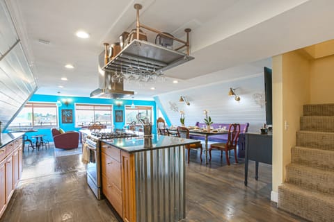  Kitchen has basic spices and hot sauces to compliment your cooking or delivery