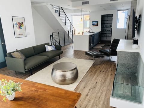 2nd Floor Living Room (with clean Burning Bio-ethanol fireplace)