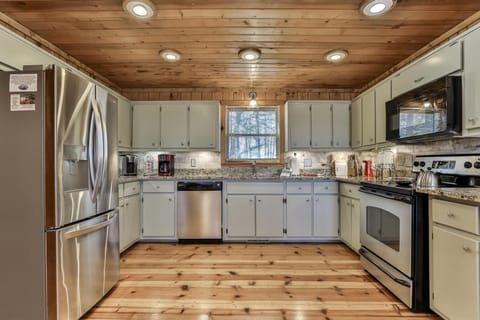 Updated kitchen adjacent to dinning