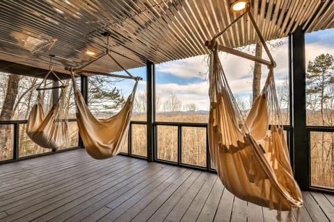 A Blue Ridge Mason Jar Incredible Views of The Aska Area 