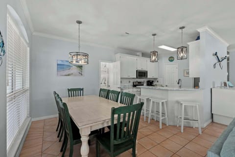 Our spacious dining table offers seating for 8!