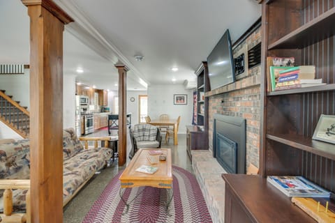 Living Room | Gas Fireplace | Smart TV | Books & Games | 2 Sleeper Sofas