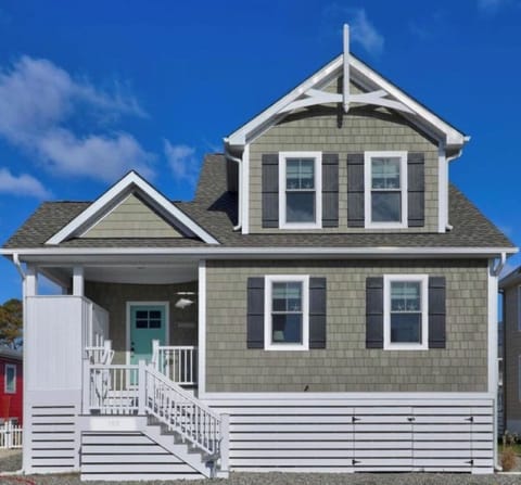 Welcome to Sea Pearl, your escape awaits!