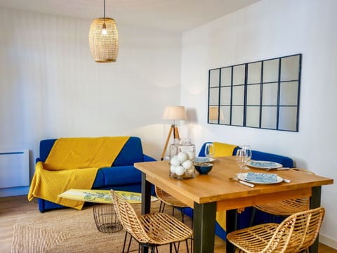 Table, Property, Furniture, Blue, Azure, Wood, Lighting, Interior Design, Chair, Floor