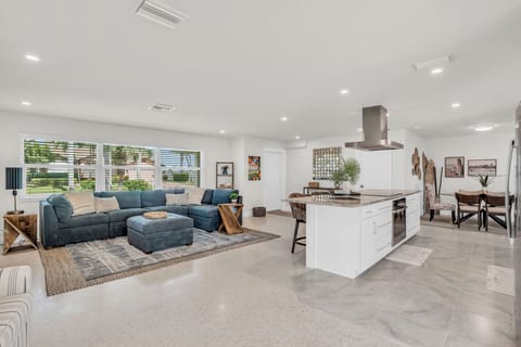 Spacious open living concept